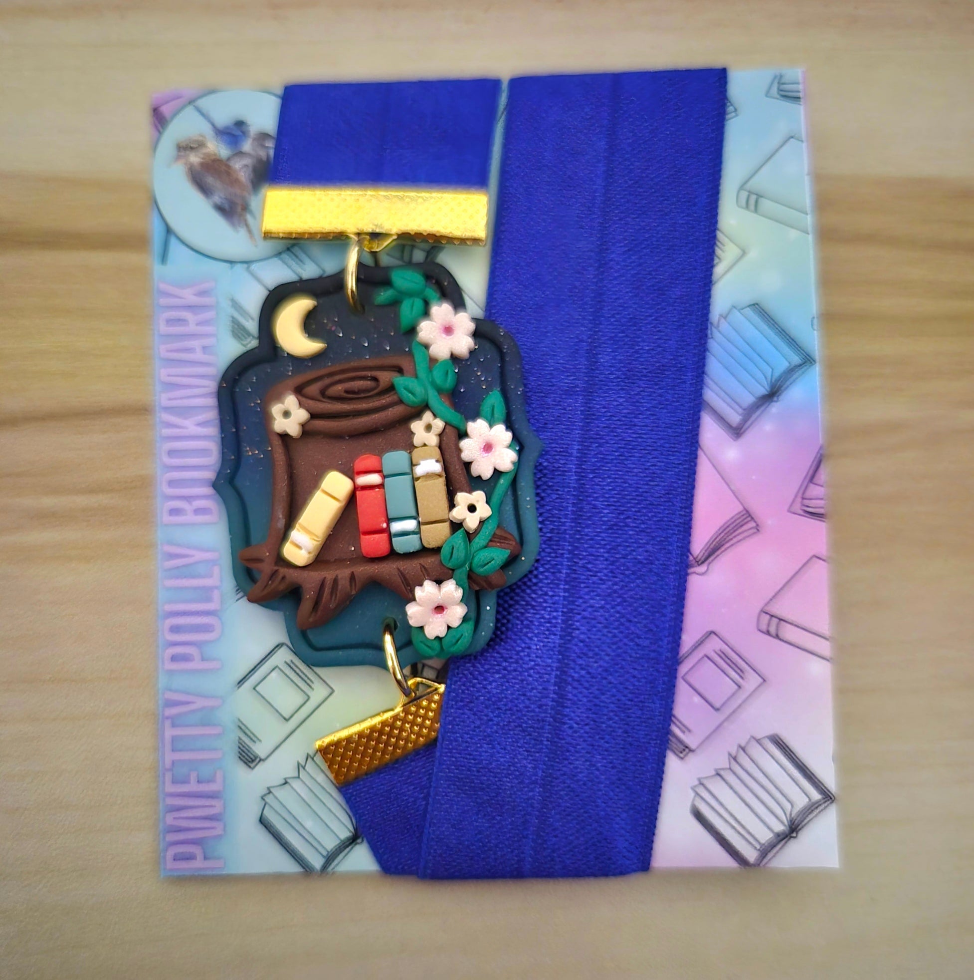 Bookshelf Polymer Clay & Elastic Bookmark